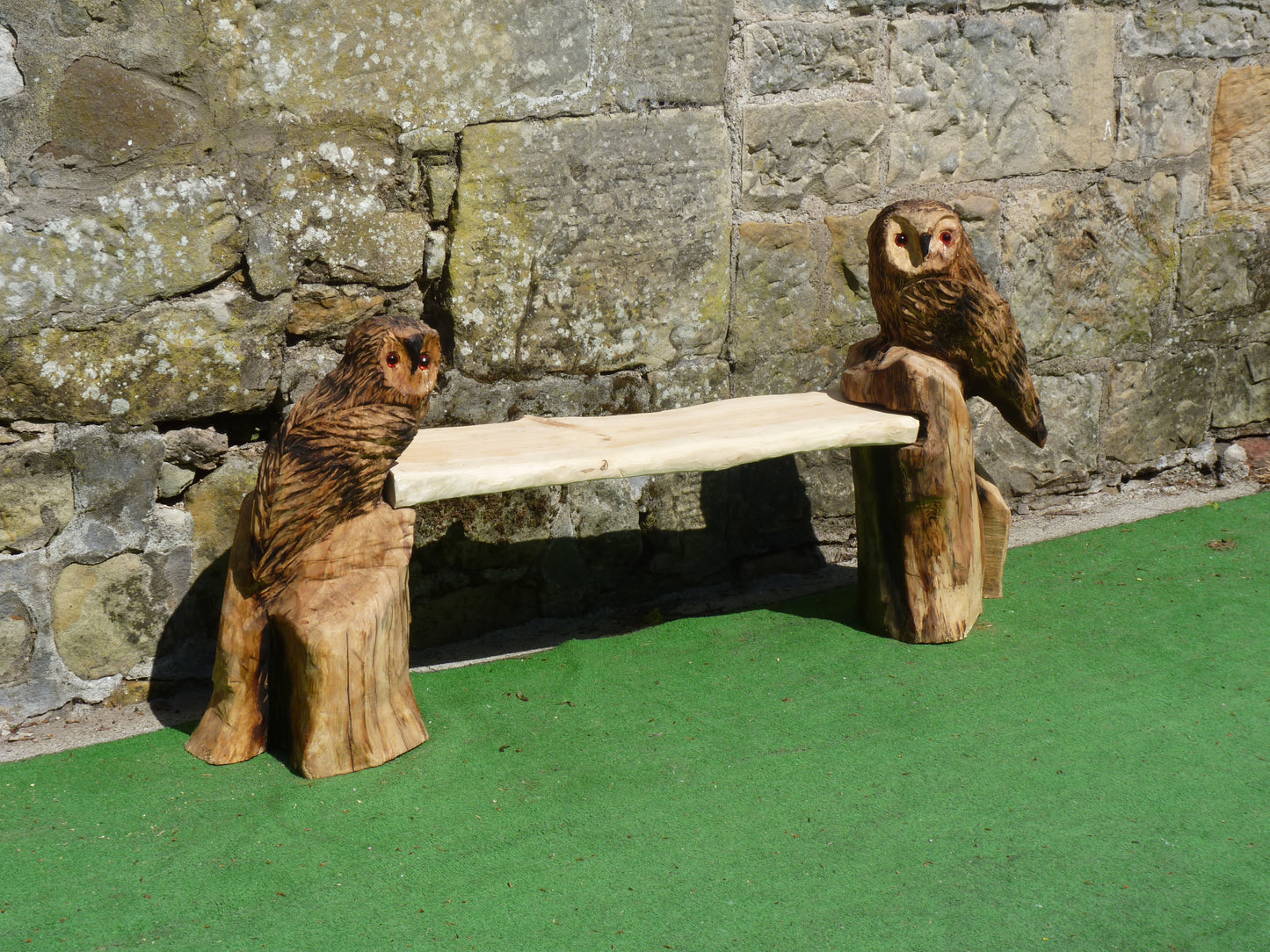 1 Chainsaw Carved Owl Bench