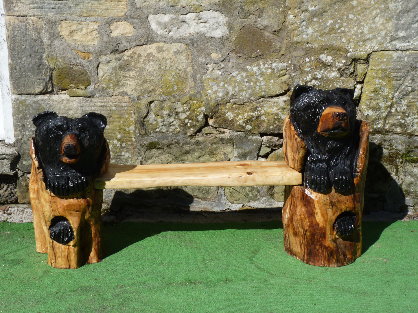 1 Chainsaw Carved Bear Bench